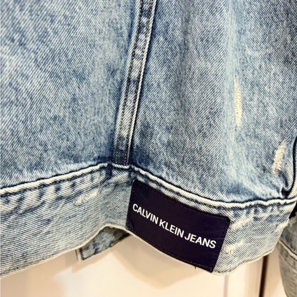 Calvin Klein Jeans Distressed Blue Denim Jacket - Picture 7 of 10